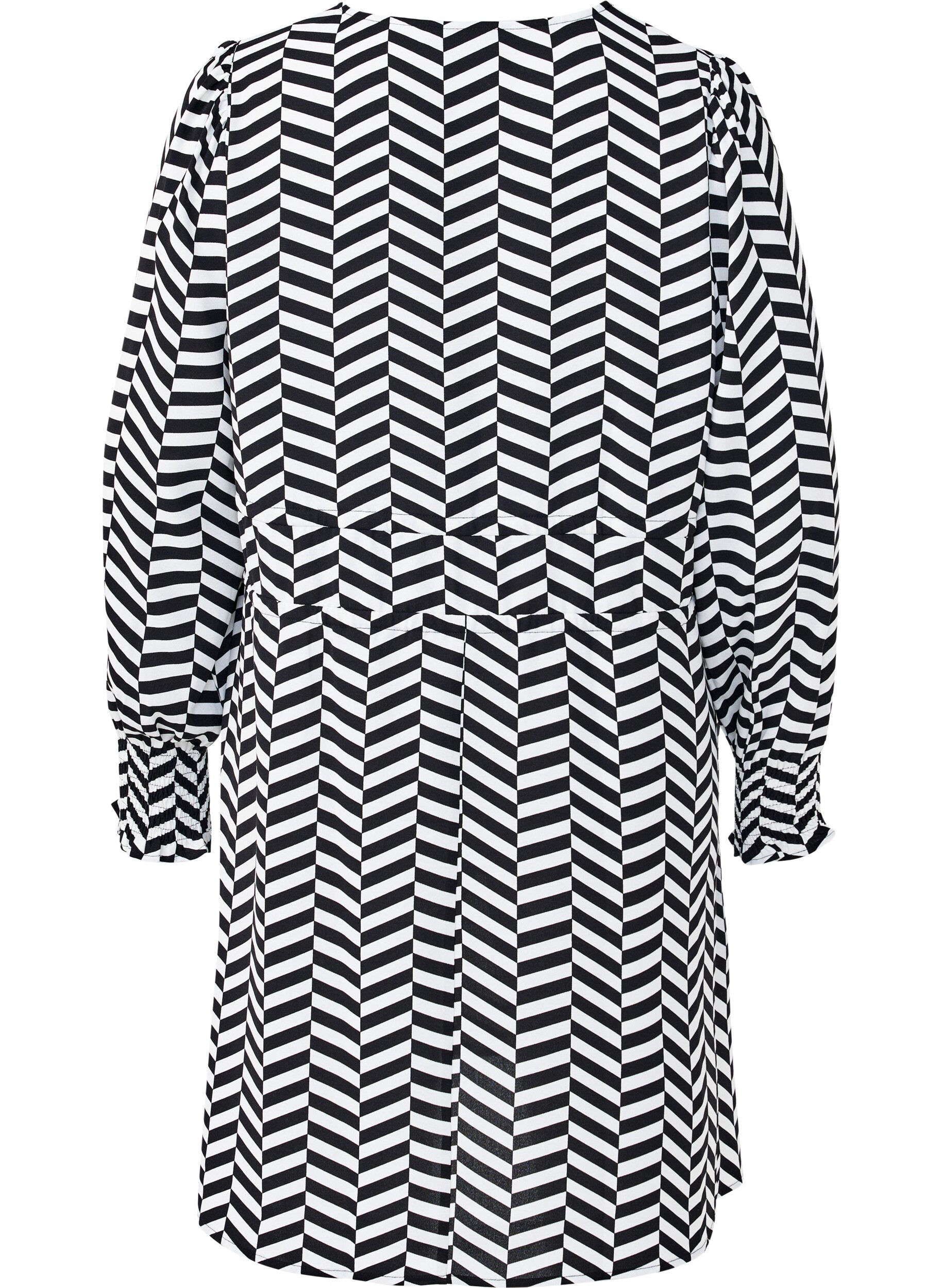 Zizzi Mekko, jossa on solmittavat vy&ouml;t&auml;r&ouml;nauhat, Musta, Packshot image number 1