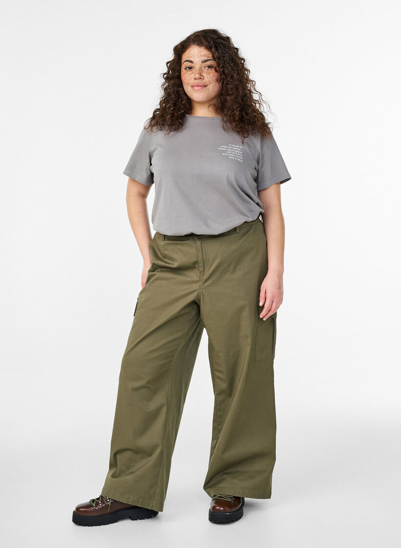 Puuvillainen T-paita etu- ja takaprintill&auml;, 9990, Model image number 1