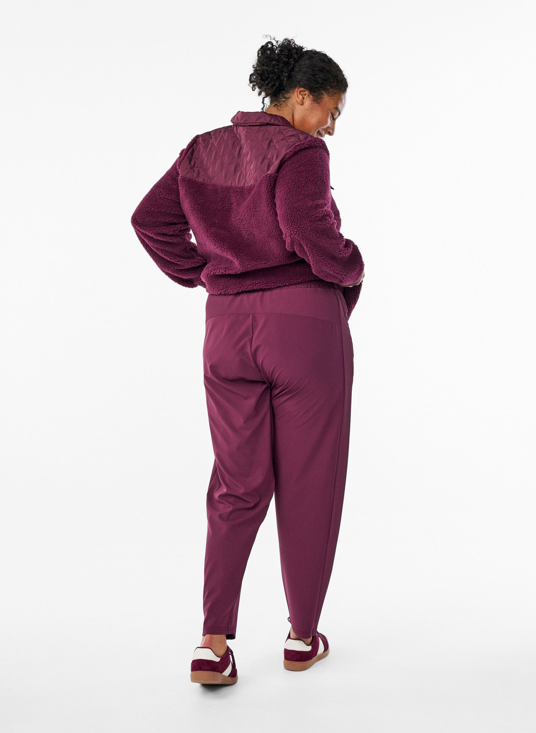 Zizzi Kevyet treenihousut taskuilla, Punainen, Model image number 1