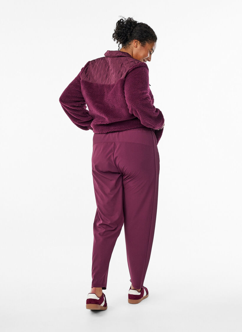 Kevyet treenihousut taskuilla, Punainen, Model image number 1