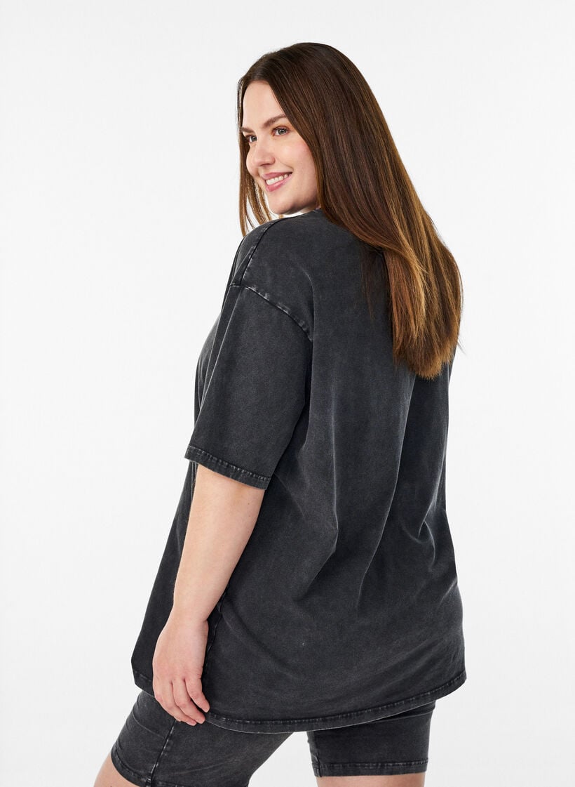 Urheilullinen puuvillainen t-paita pesty look, Musta, Model image number 2