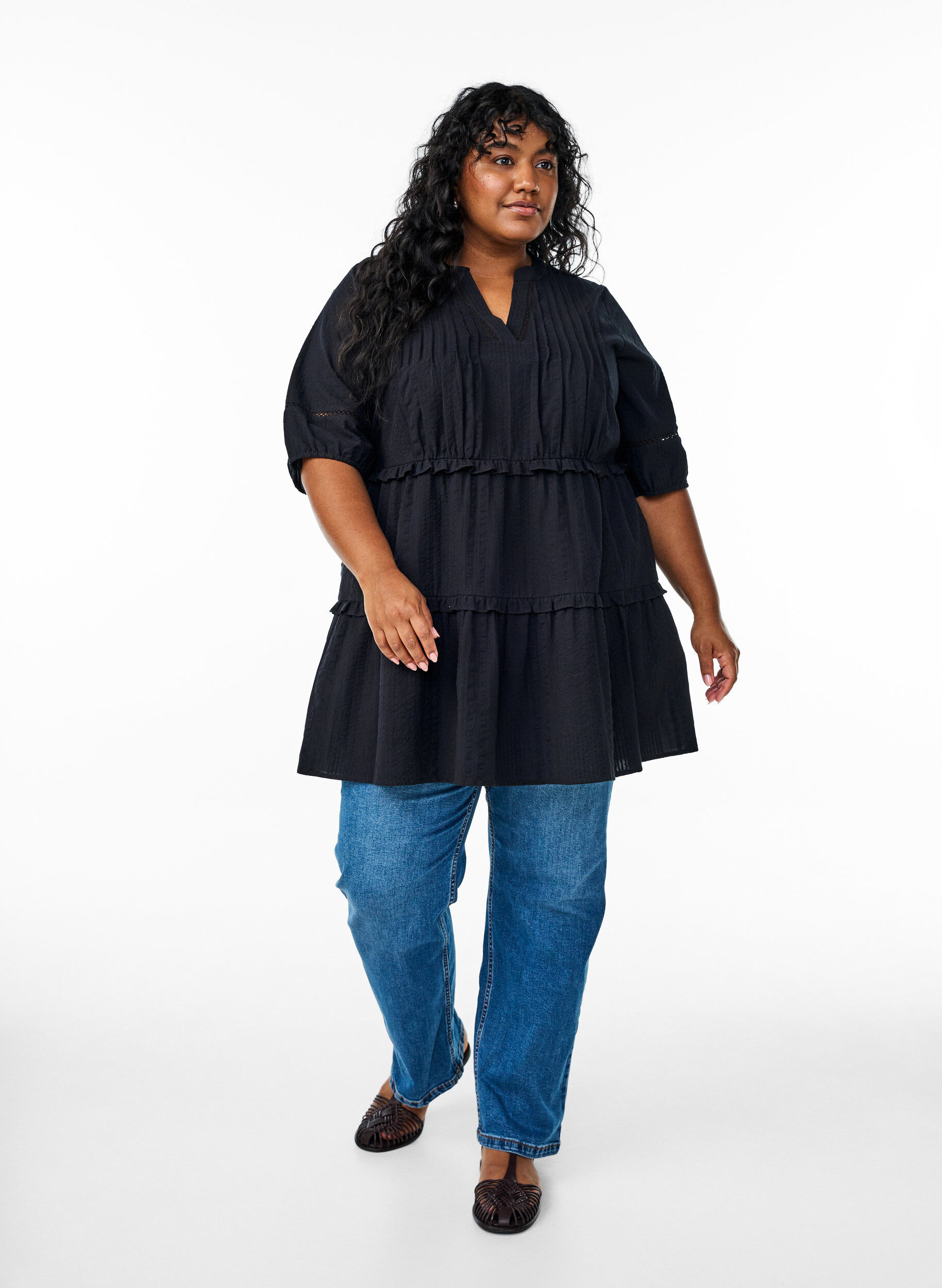 Zizzi A-mallinen tunika r&ouml;yhel&ouml;ill&auml;, Musta, Model image number 1