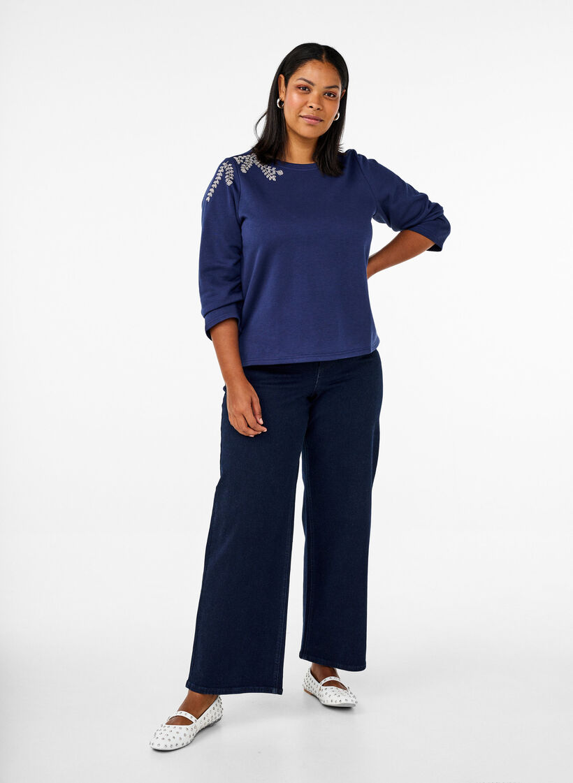 Lyhyt collegepaita helmiyksityiskohdilla, Sininen, Model image number 1