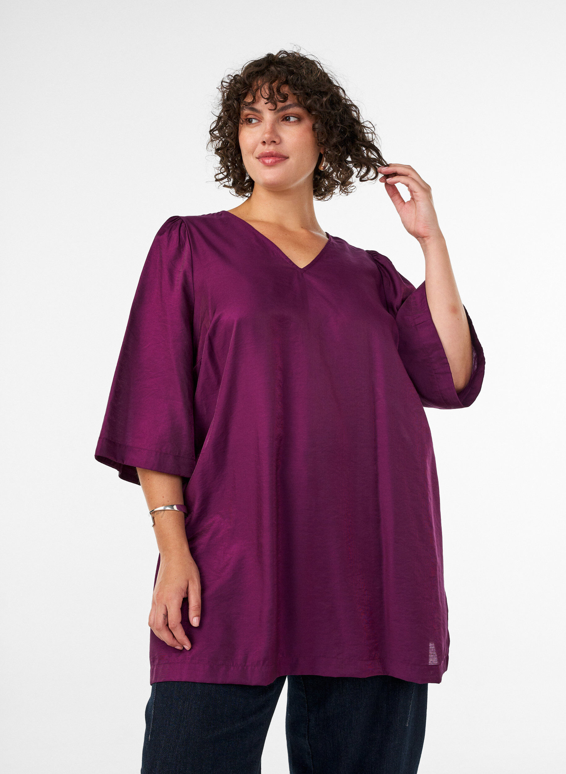ZizziKiilt&auml;v&auml; tunika V-p&auml;&auml;ntiell&auml; ja 3/4-hihoilla, Violetti, Model image number 0