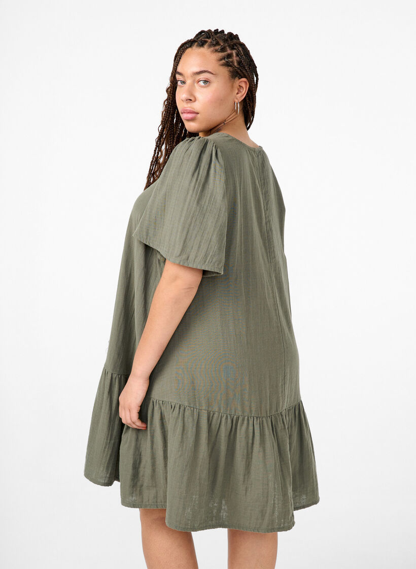 Lyhythihainen ja A-linjainen puuvillamekko, Thyme, Model image number 1