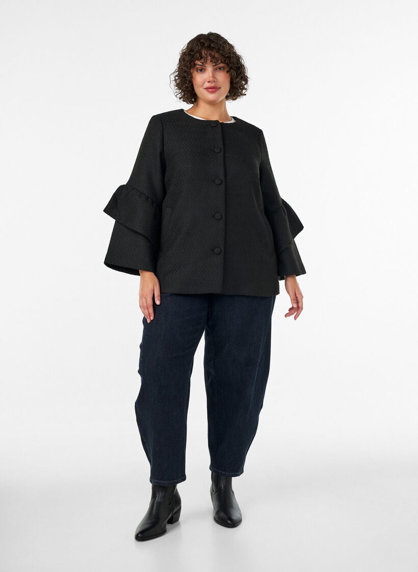Boucl&eacute;-takki r&ouml;yhel&ouml;yksityiskohdilla, Musta, Model image number 1