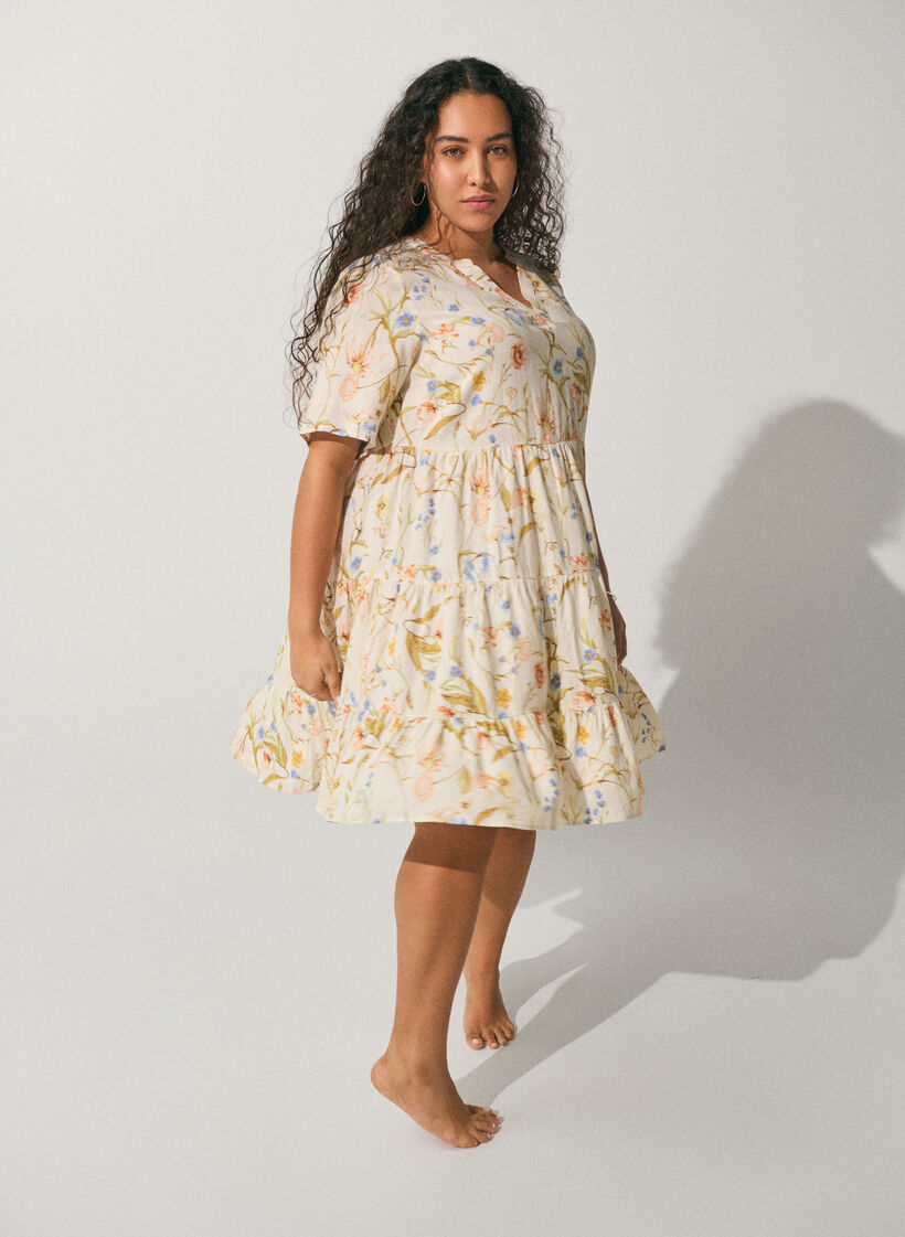 Polvipituinen A-linjainen mekko pellava- ja viskoosisekoitteesta, Vanilja, Image image number 0