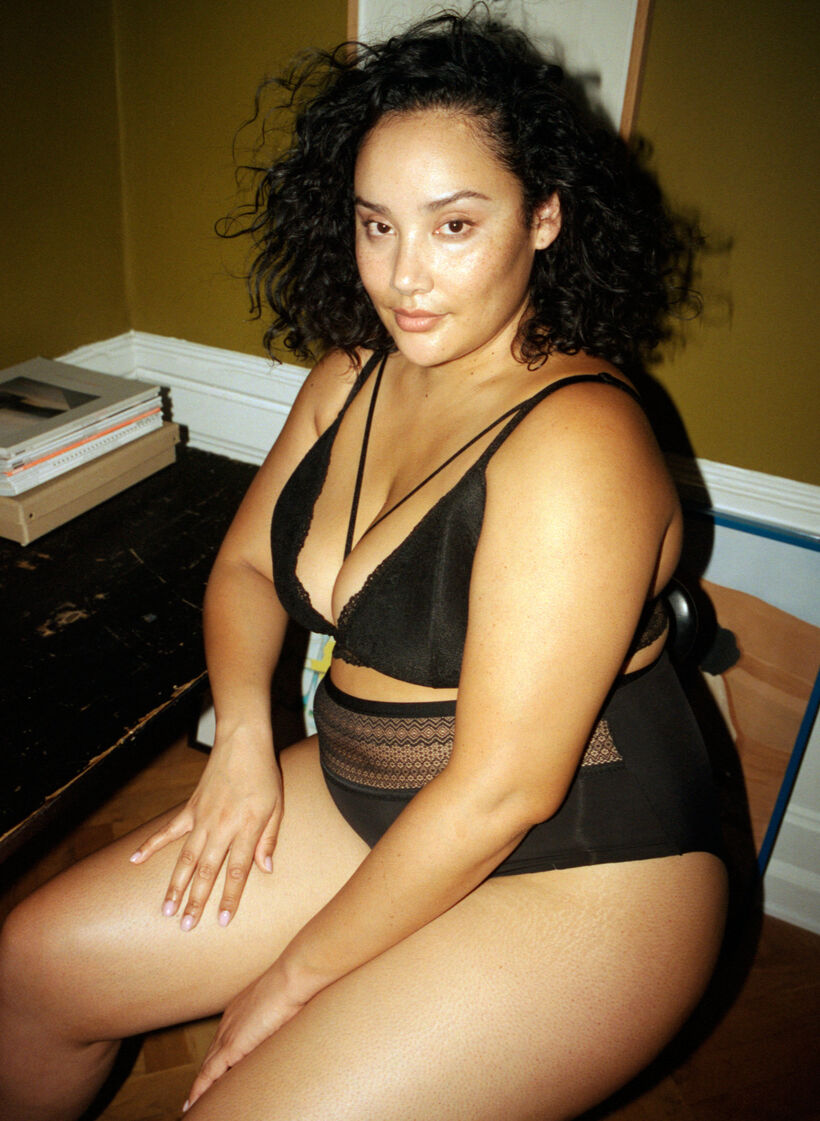 Alushousut esktra korkealla vyötäröllä, Black, Image image number 0