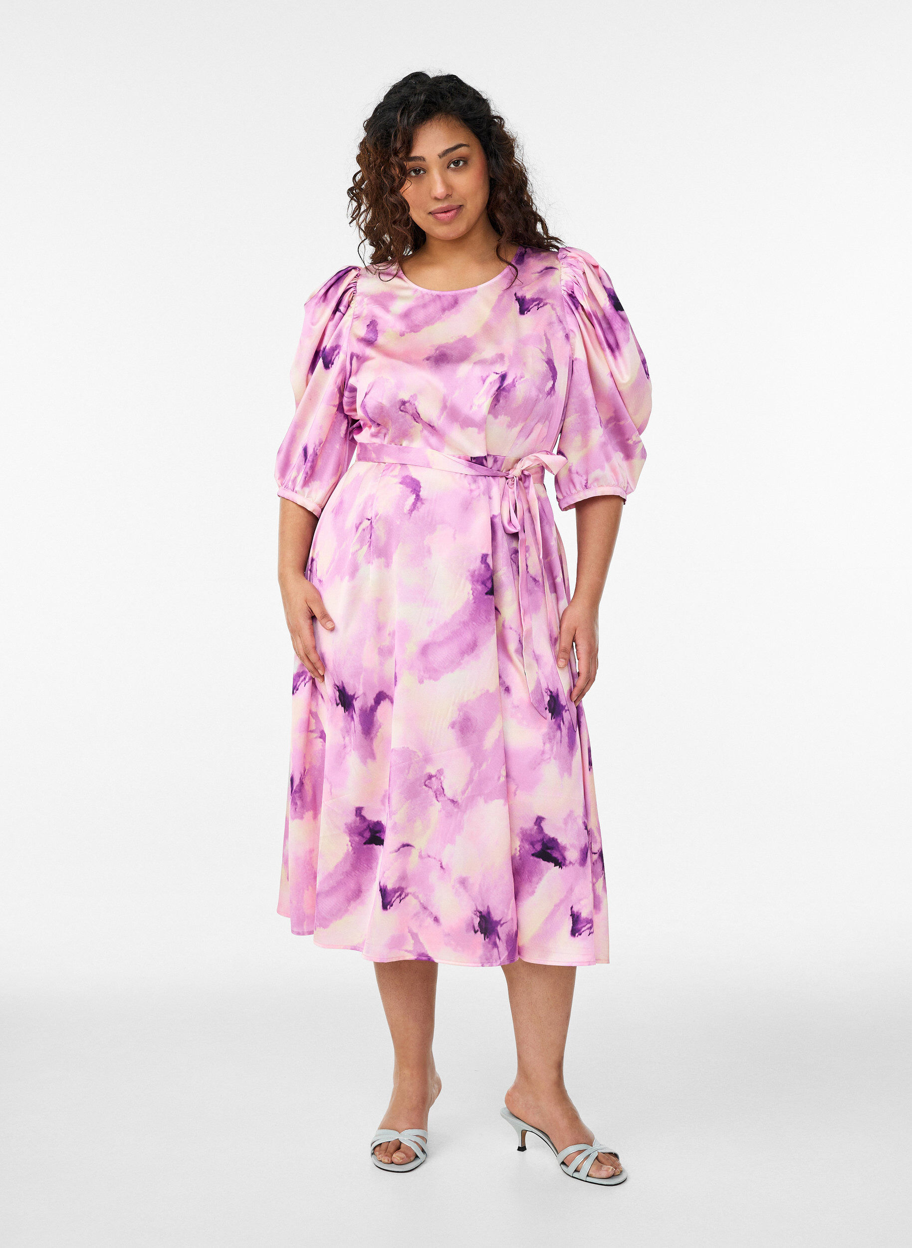 Lyhythihainen juhlamekko vy&ouml;nauhalla, Violetti, Model