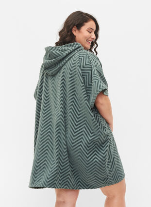 Puuvillainen uimaponcho, Balsam Green, Model image number 1
