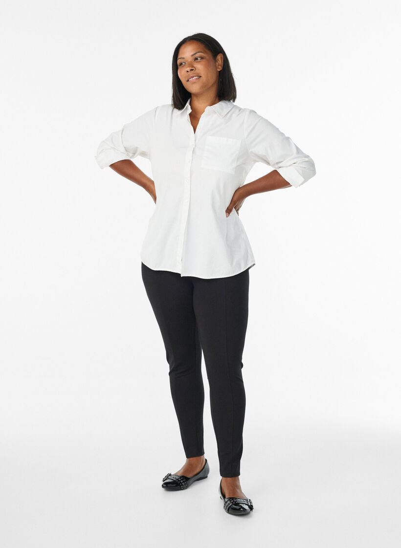 Leggingsit leveällä ja joustavalla vyötärönauhalla, Musta, Model