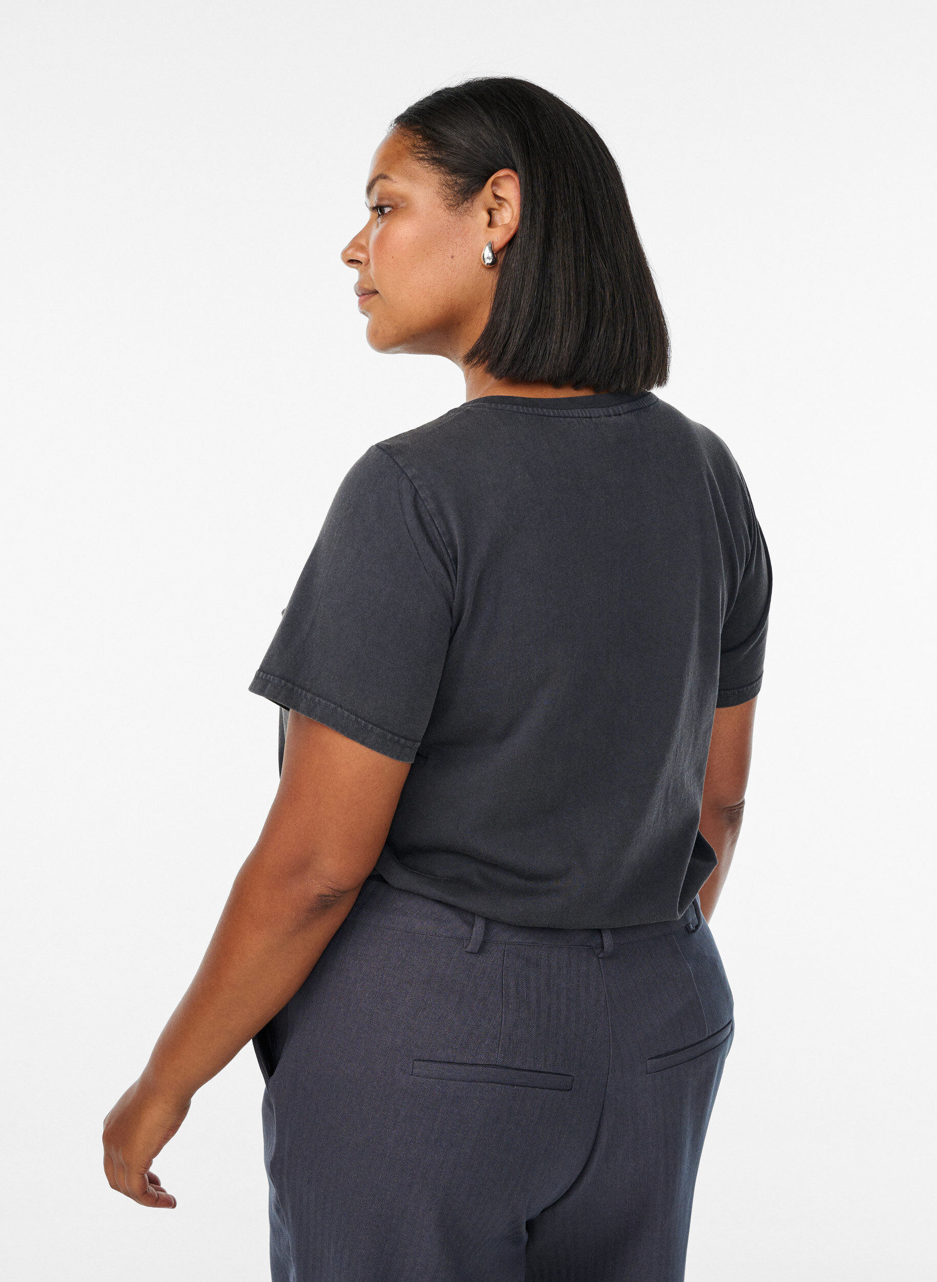 Zizzi T-paita pestyll&auml; lookilla orgaanista puuvillaa, Harmaa, Model image number 2