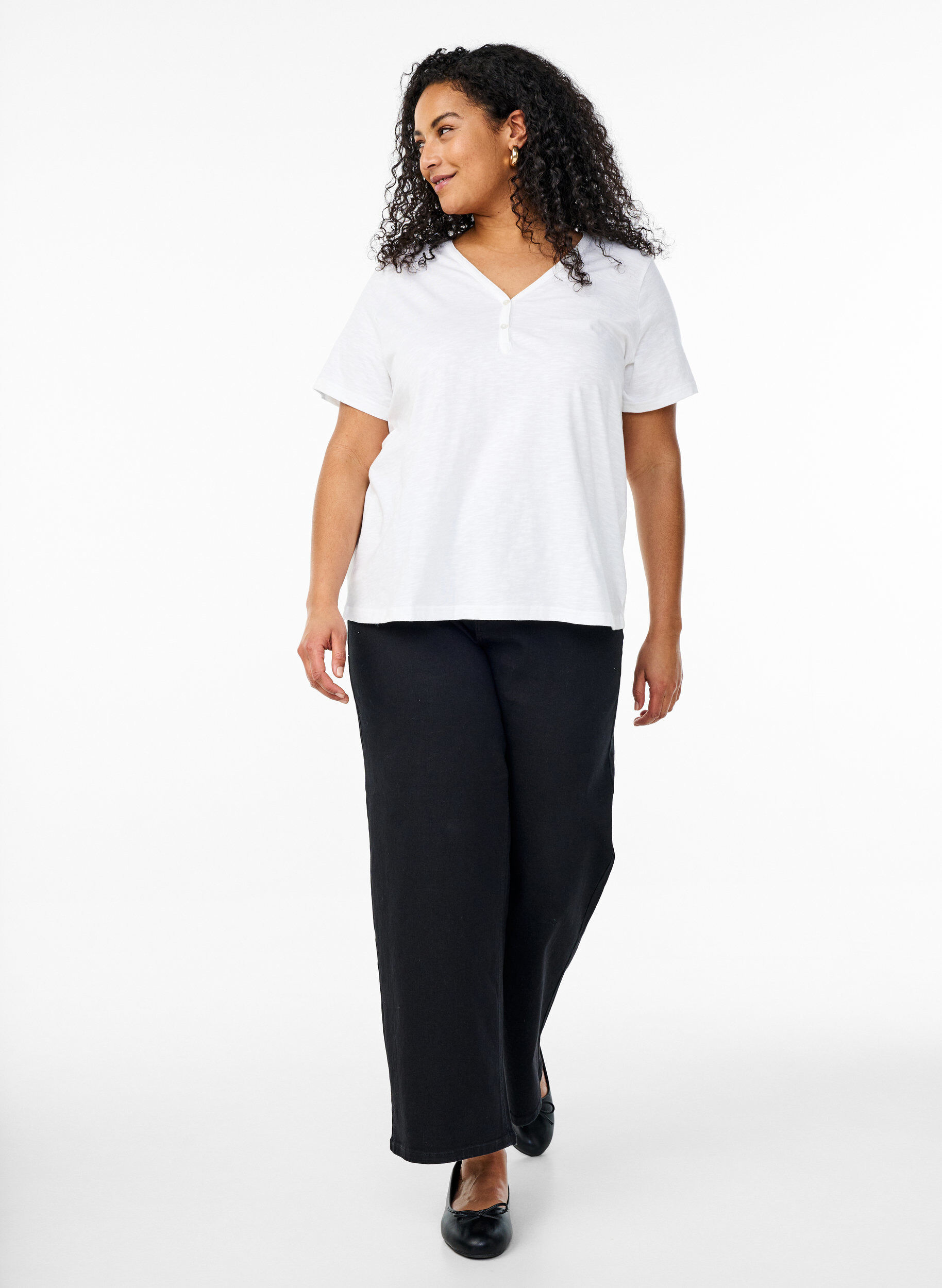 Zizzi T-paita nappiyksityiskohdalla, Valkoinen, Model image number 1