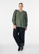 Viskoosipusero smock-yksityiskohdilla ja rypyill&auml;, Vihre&auml;, Model image number 1