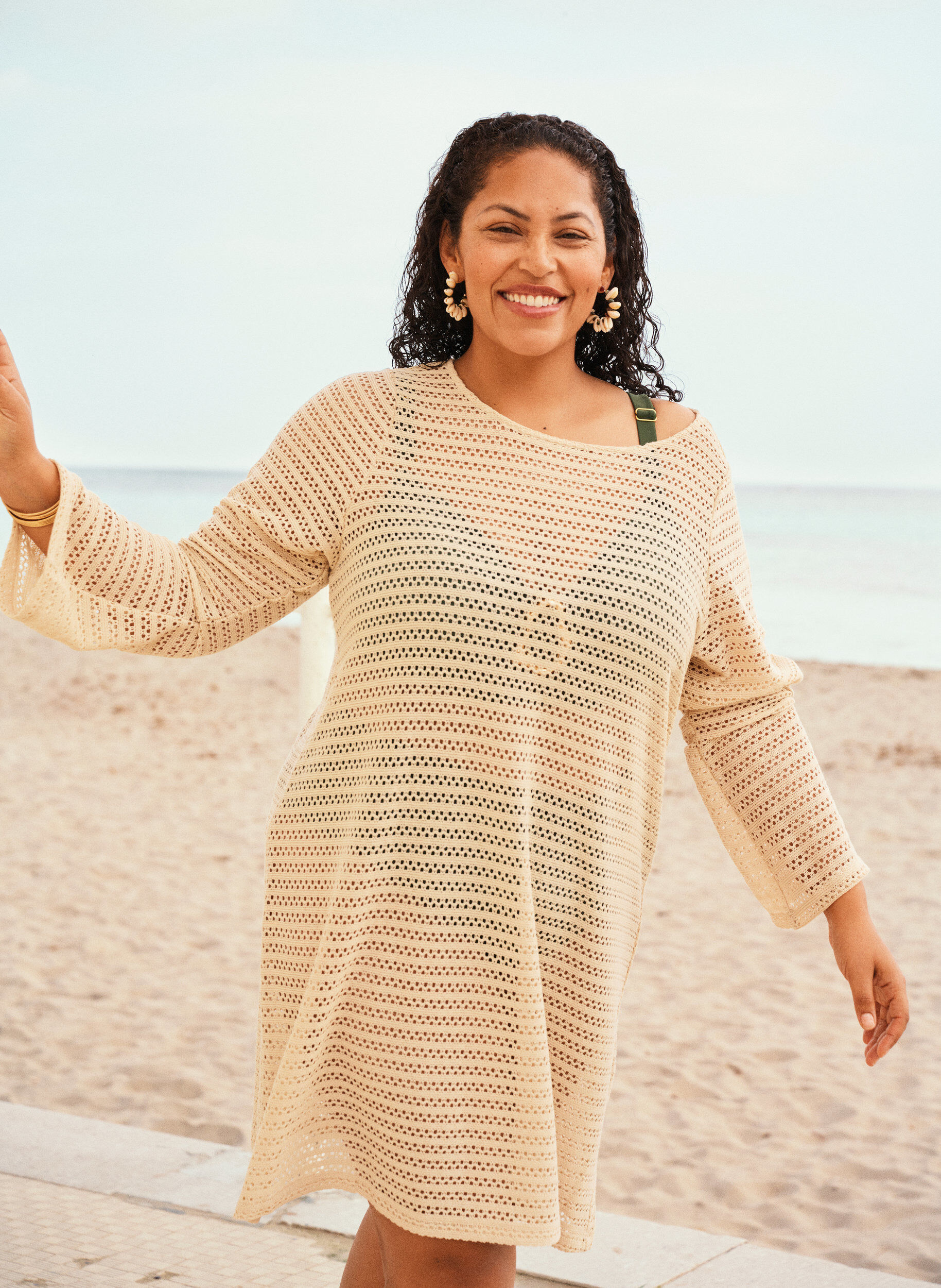 Rantamekko silmukkaompeleella ja pitk&auml;t hihat