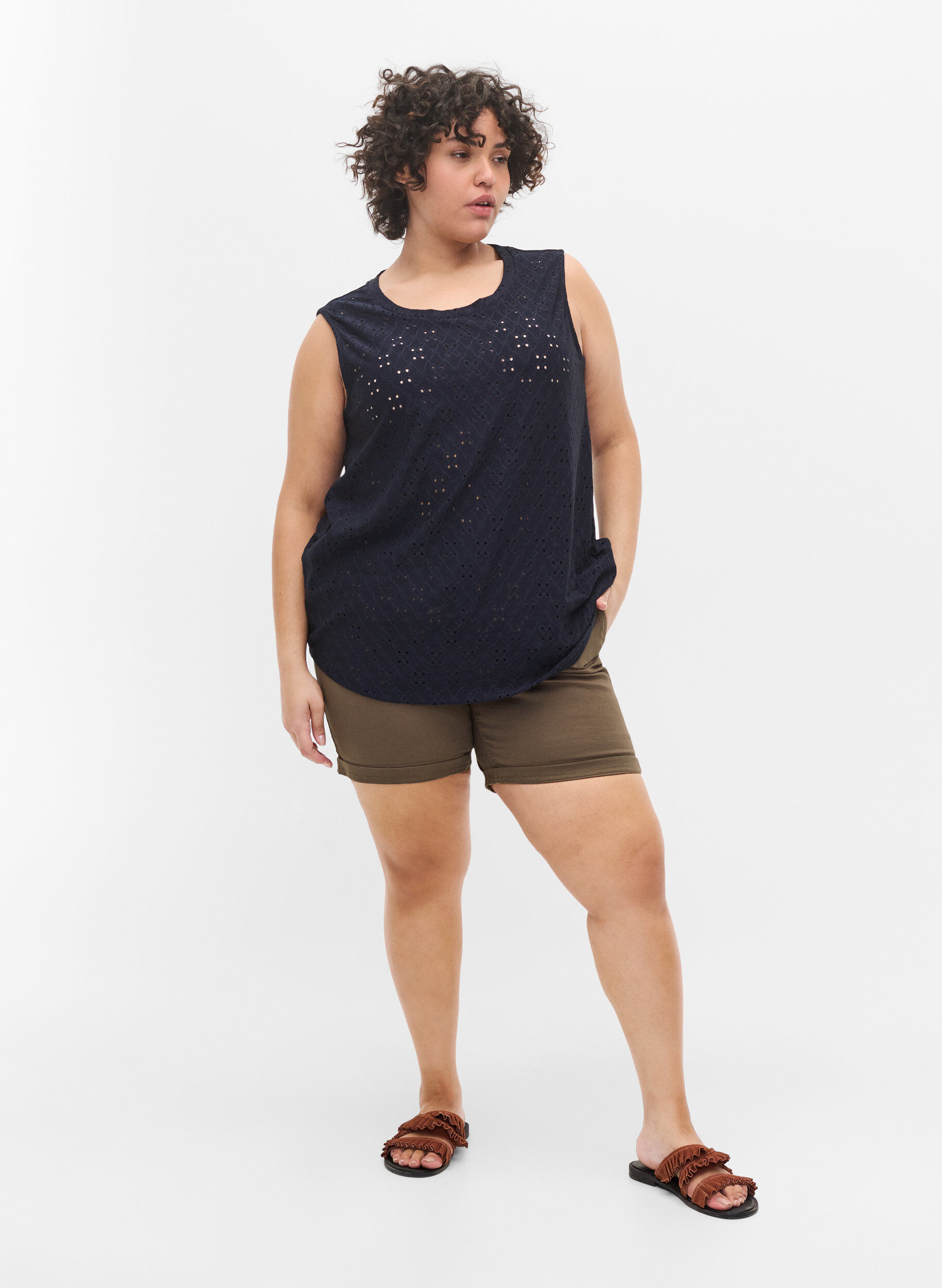 Zizzi Toppi broderi anglaisella, Night Sky, Model image number 2