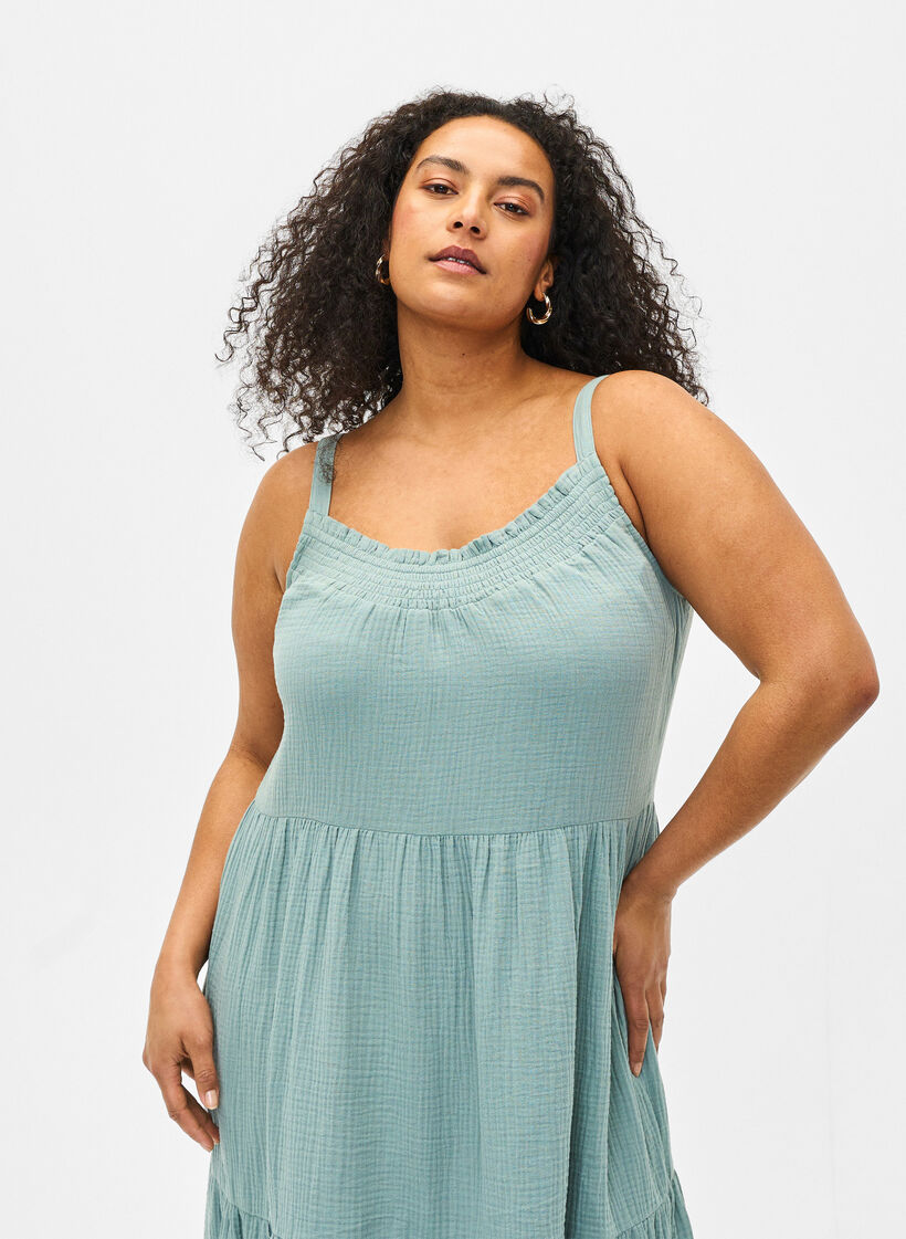 Yksivärinen puuvillainen olkainmekko, Chinois Green, Model image number 2