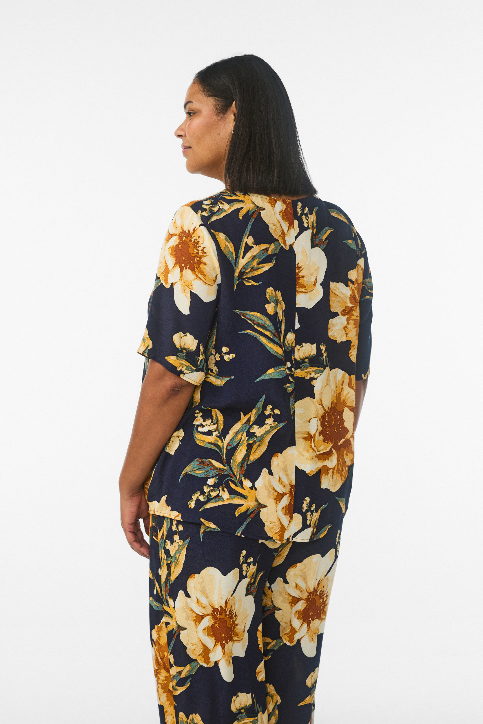 Zizzi Lyhythihainen viskoosipusero printill&auml;, Sininen, Model image number 2