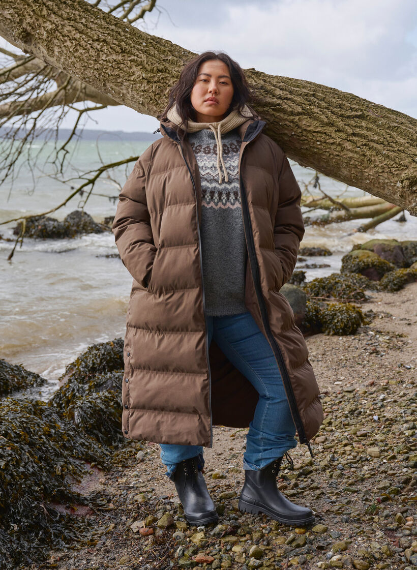 Pitkä toppatakki hupulla, Ruskea, Image image number 0