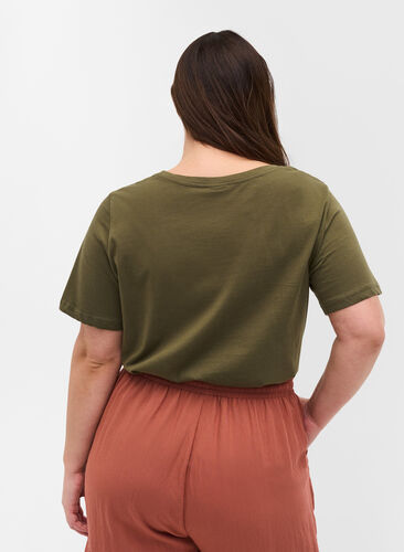 Puuvillainen t-paita painatuksella, Ivy Green ATHLETIC, Model image number 1