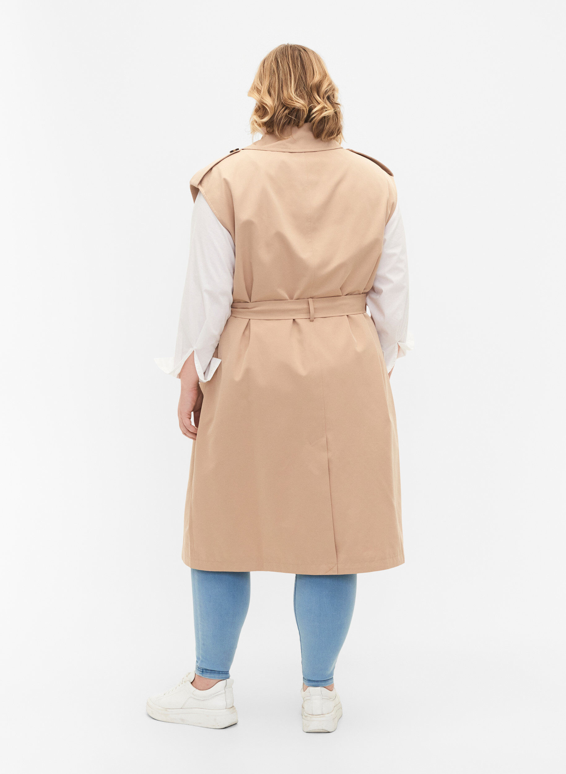 Zizzi Pitk&auml; liivi vy&ouml;ll&auml;, Nomad, Model image number 1