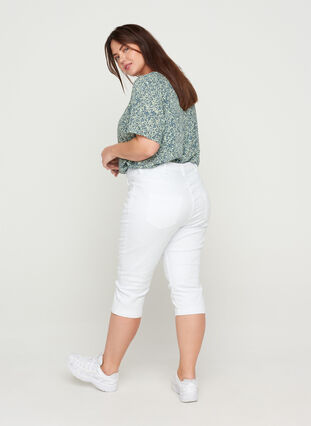 Slim fit Emily-farkkucaprit, Bright White, Model image number 2