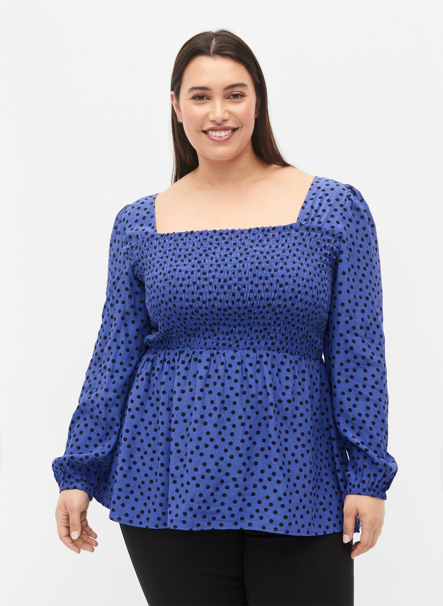 Zizzi Pilkullinen viskoosipusero smokkirypytyksell&auml;, R.Blue w. Black Dot, Model image number 0