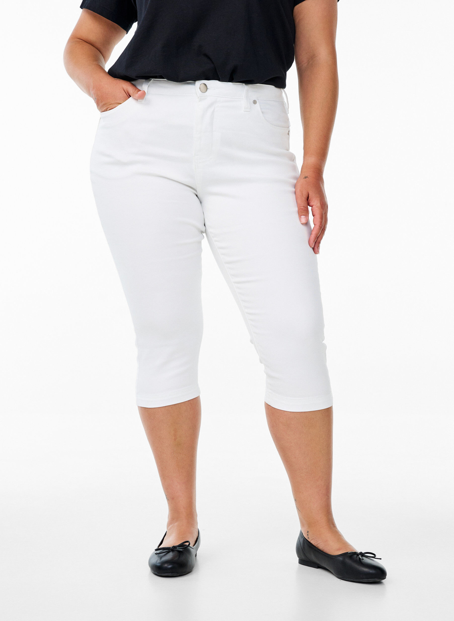 ZizziKorkeavy&ouml;t&auml;r&ouml;iset Amy-farkkucaprit super slim fit, Valkoinen, Model image number 2