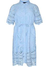 Paitamekko brodeerattua broderie anglaise -kangasta vy&ouml;ll&auml;, Sininen