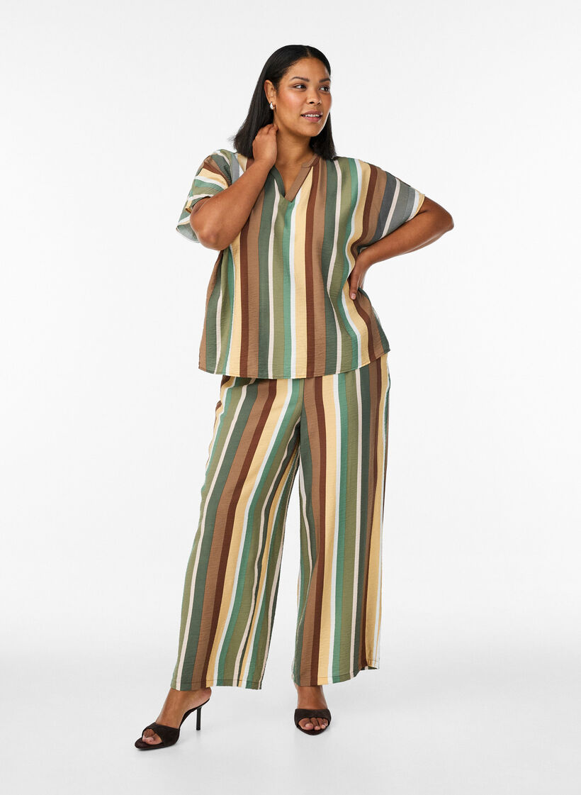 Raidallinen viskoosipusero lyhyill&auml; hihoilla, Ruskea, Model image number 1