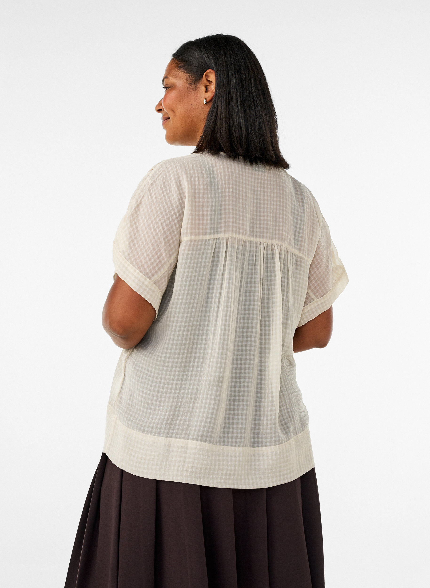 ZizziSeersucker -pusero V-p&auml;&auml;ntiell&auml;, Beige, Model image number 2
