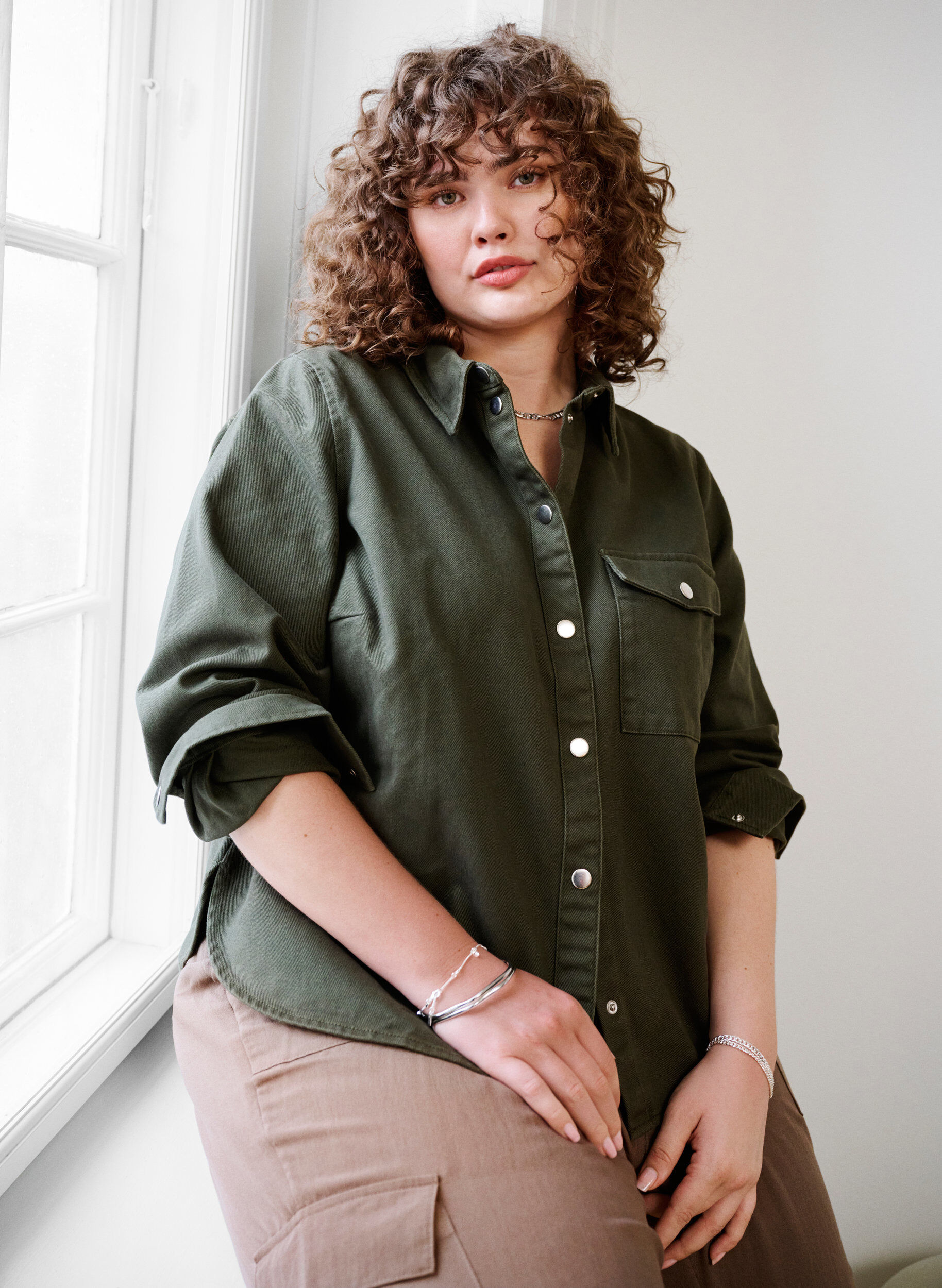 Zizzi Purjekangastakki napeilla, Forest Night, Image image number 0