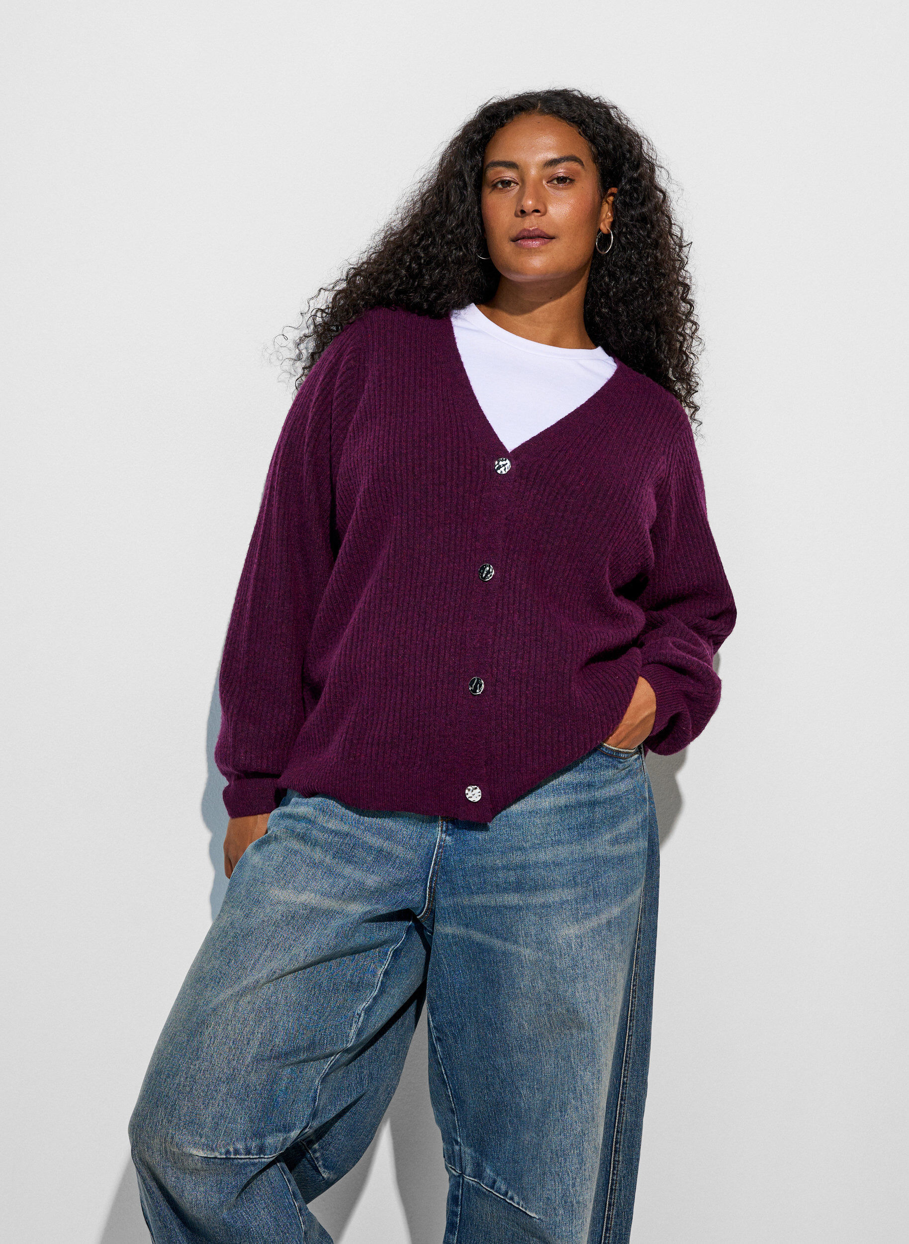 ZizziNeuletakki V-p&auml;&auml;ntiell&auml; ja ribatulla tekstuurilla, Violetti, Model image number 0