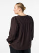 Viskoosipusero smock-yksityiskohdilla ja rypyill&auml;, Ruskea, Model image number 2