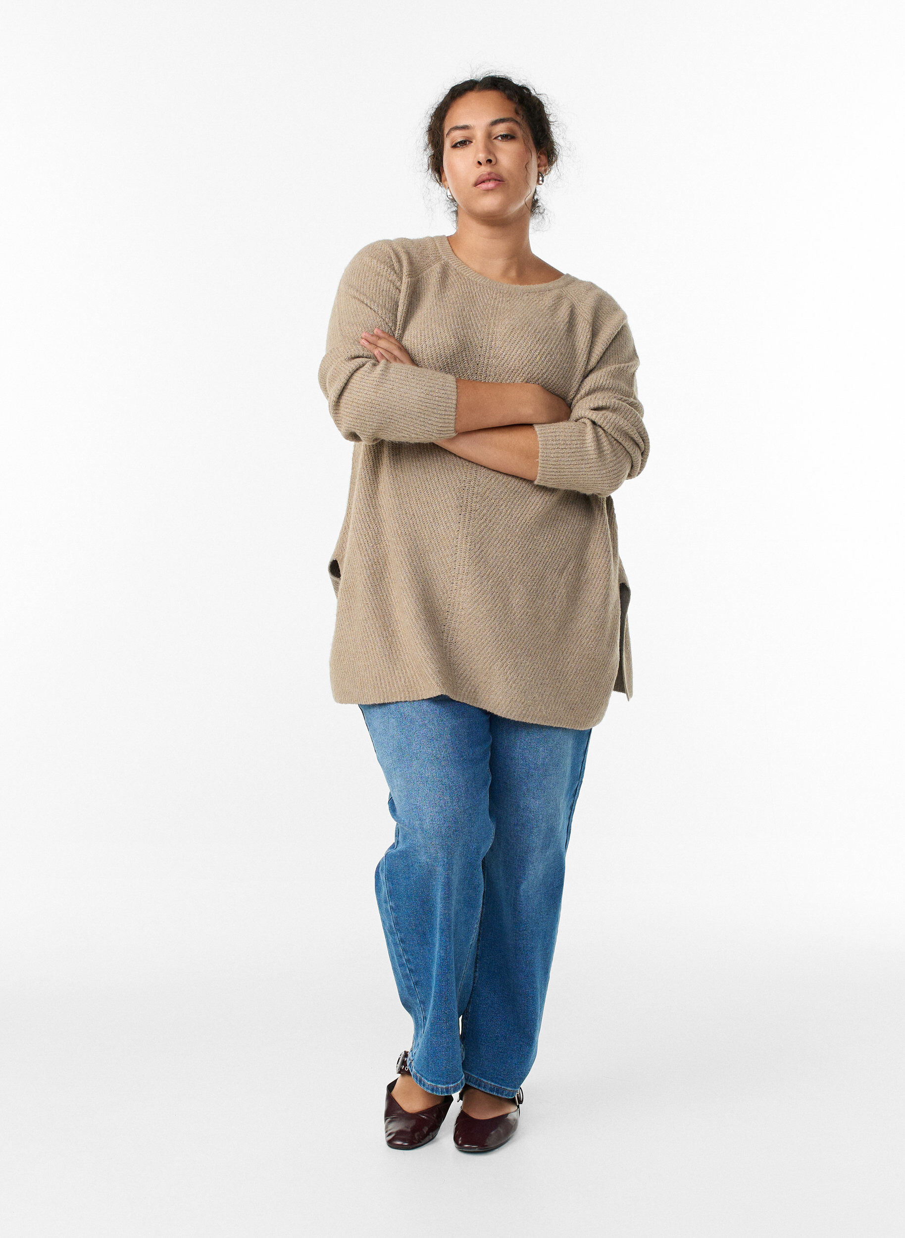 Zizzi Neulepusero, jossa on vinoraitakuvio ja raglanhihat, Beige, Model image number 1