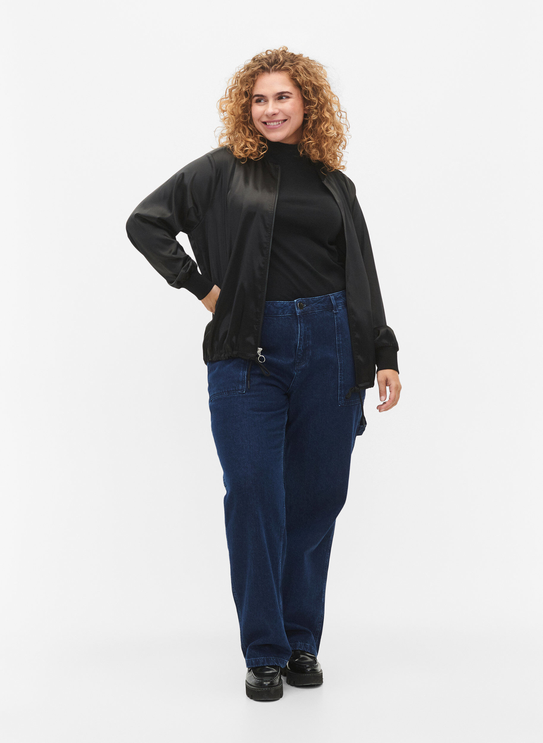 Zizzi Bombertakki vetoketjulla ja nauhoilla, Black, Model image number 2