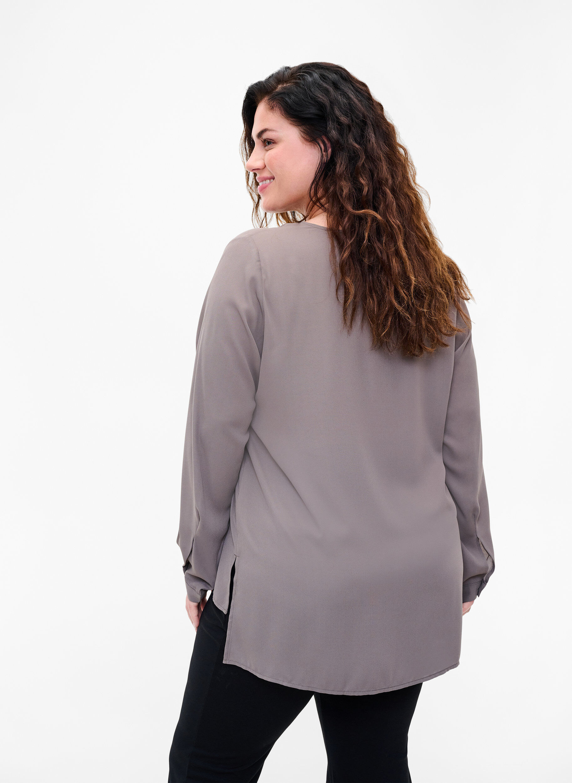 Zizzi Yksiv&auml;rinen paita v-p&auml;&auml;ntiell&auml;, Falcon, Model image number 1