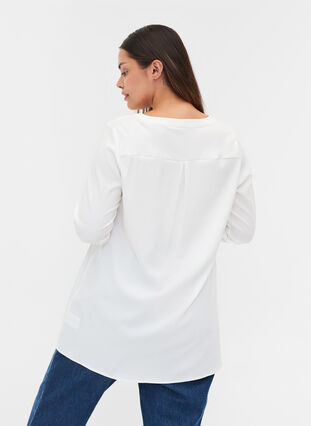 Pitkä yksivärinen paita rintataskulla, Warm Off-white, Model image number 1