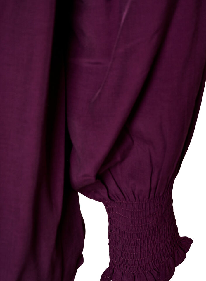 Pusero r&ouml;yhel&ouml;kauluksella ja rypytyksell&auml;, Violetti, Packshot image number 3