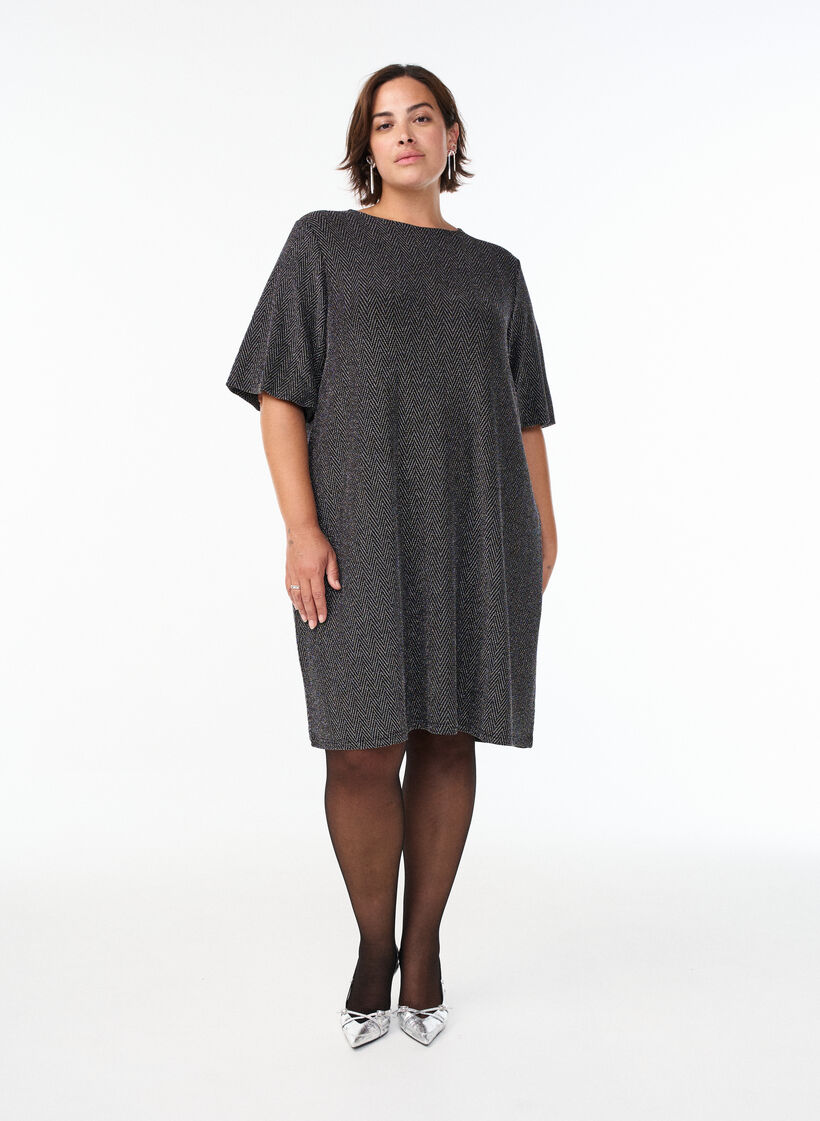 Kimalle yksityiskohdat, , Model