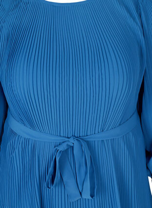 Pitkähihainen pliseerattu mekko nauhalla, Classic Blue , Packshot image number 2