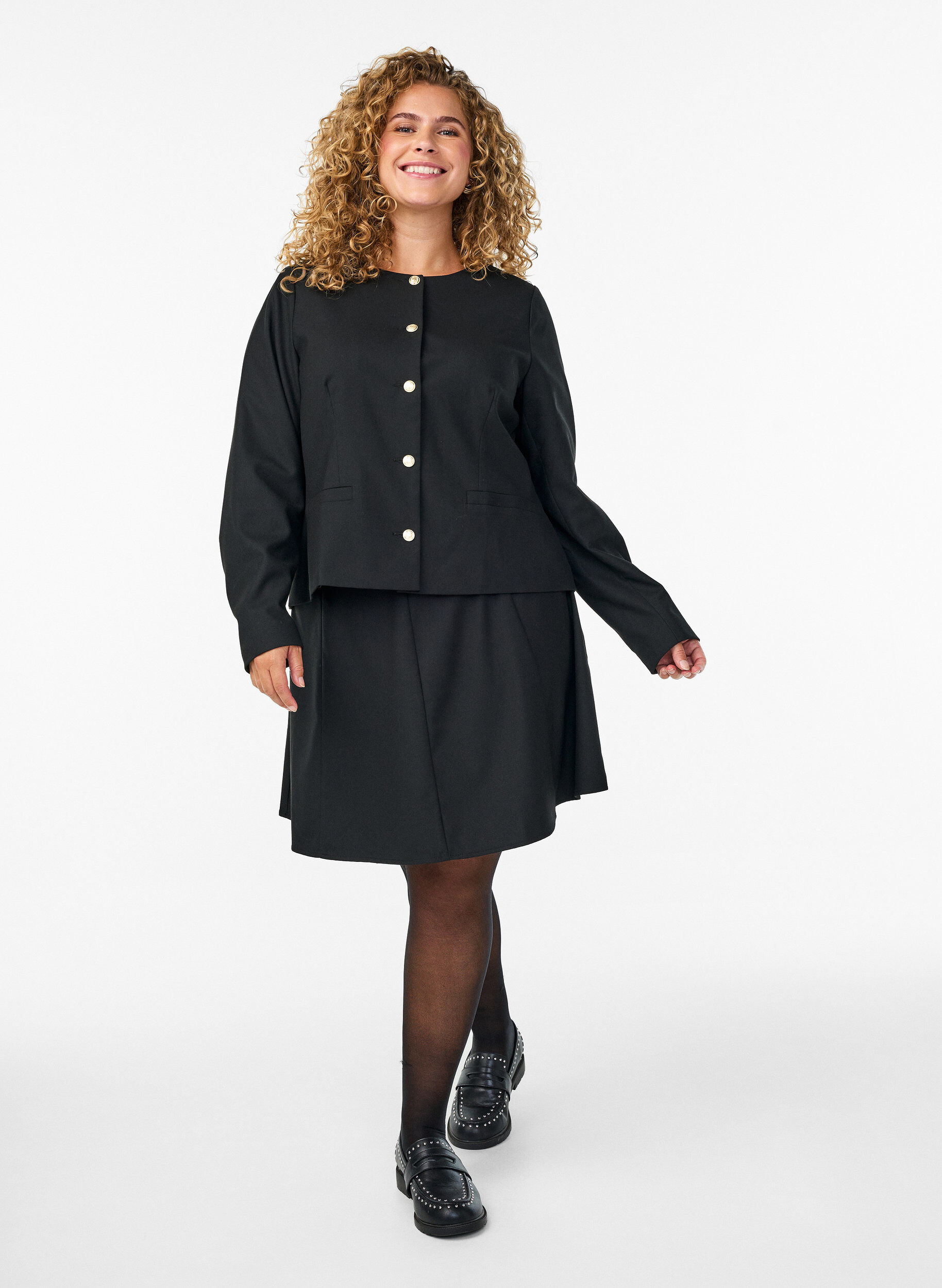 Zizzi Lyhyt A-linjan hame, Musta, Model image number 1