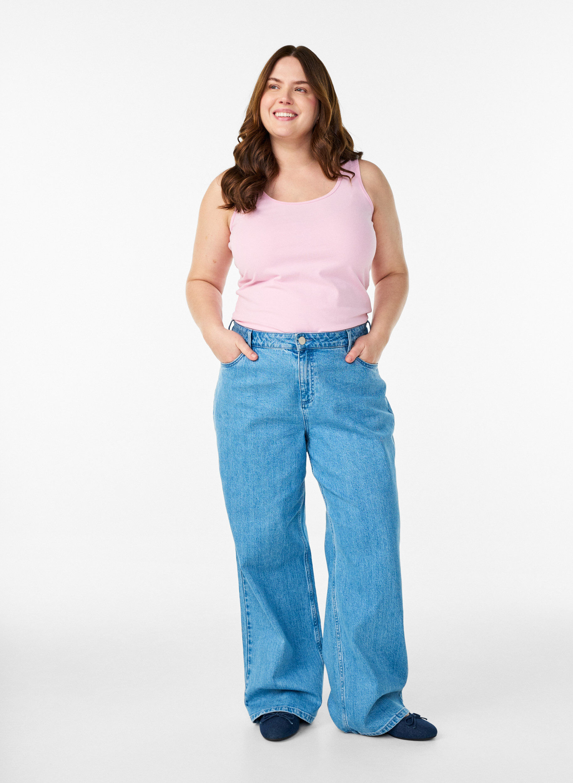 Zizzi Yksiv&auml;rinen perus paita puuvillasta, Vaaleanpunainen, Model image number 1