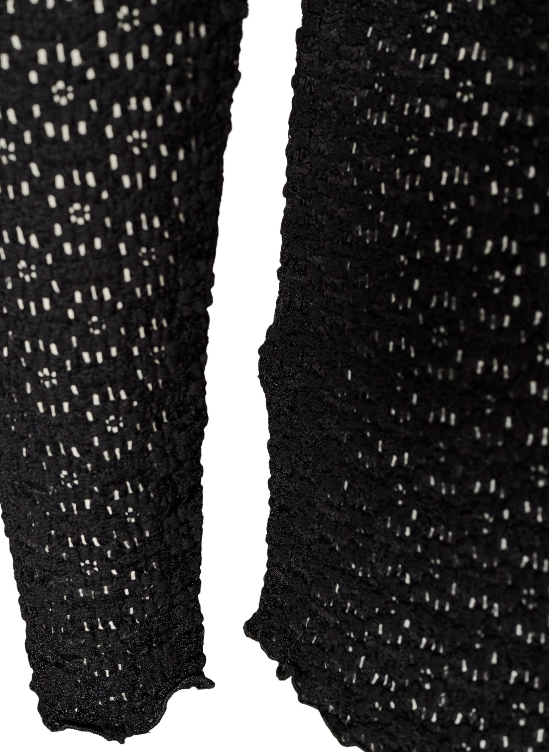 ZizziPusero reik&auml;kuviolla ja pitkill&auml; hihoilla, Musta, Packshot image number 3