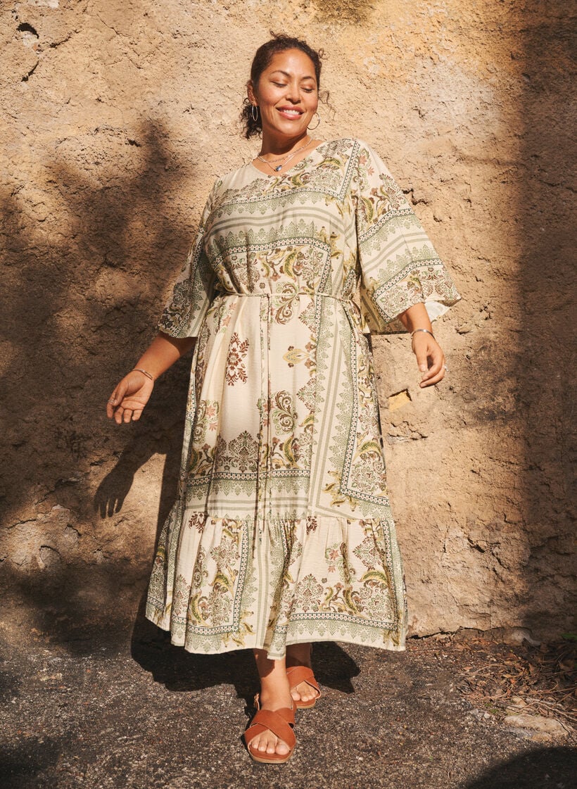 Kuviollinen midimekko viskoosista vy&ouml;ll&auml;, Vihre&auml;, Image image number 0