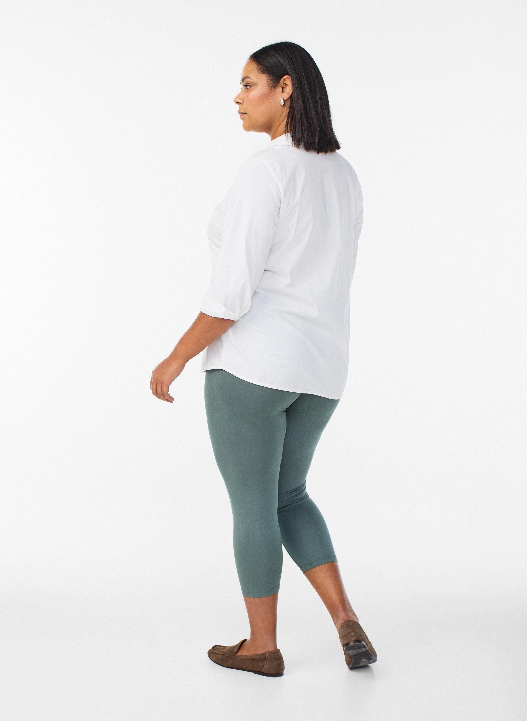 Zizzi3/4-pituiset viskoosileggingsit, Vihre&auml;, Model image number 2