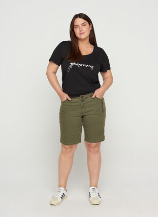 Lyhythihainen puuvillainen t-paita a-mallissa , Black GLAMOROUS, Model image number 2