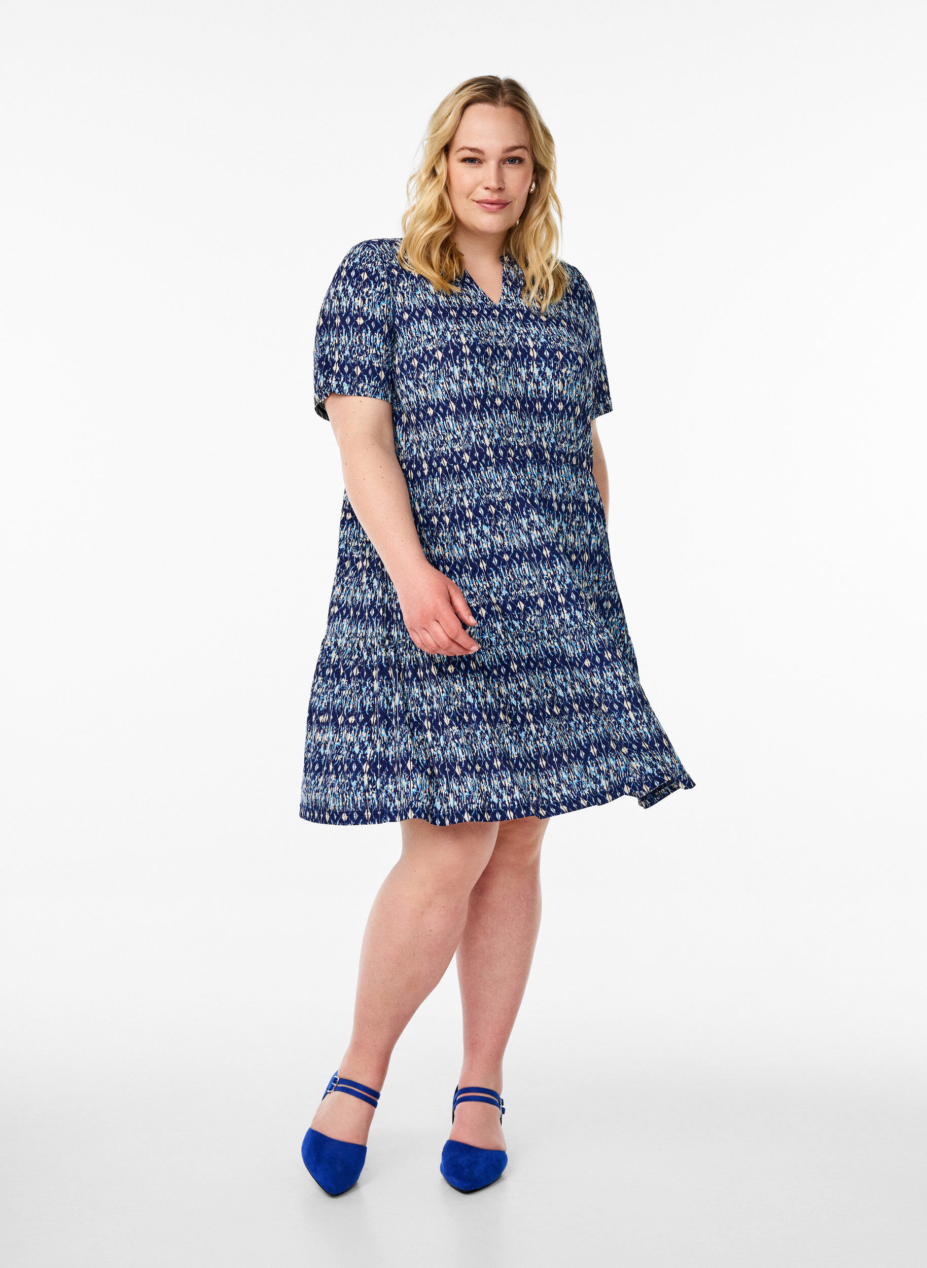 ZizziKuvioitu mekko painatuksella, Sininen, Model image number 1