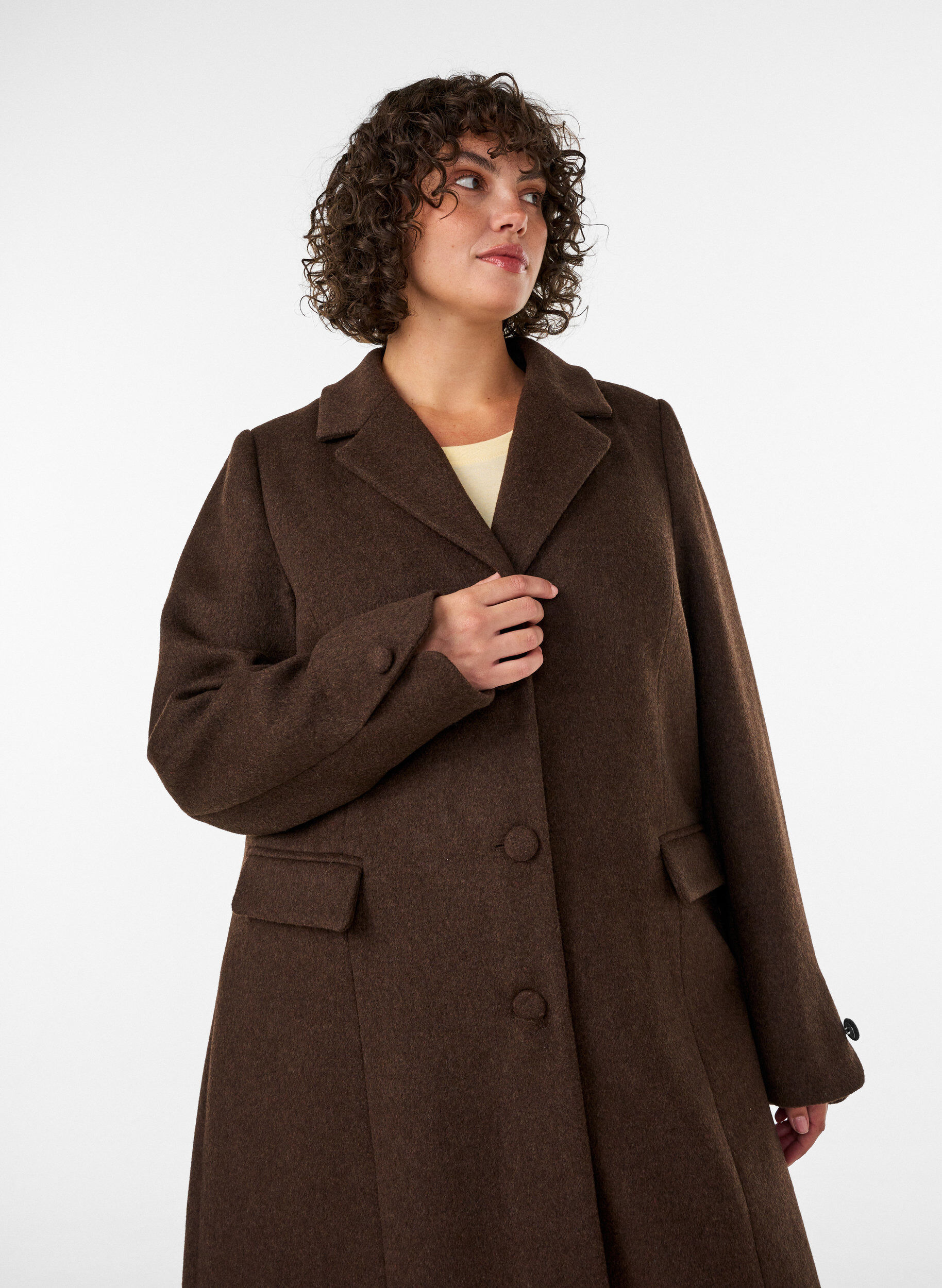 ZizziVillasekoitetakki kauluksilla ja napeilla, Ruskea, Model image number 3