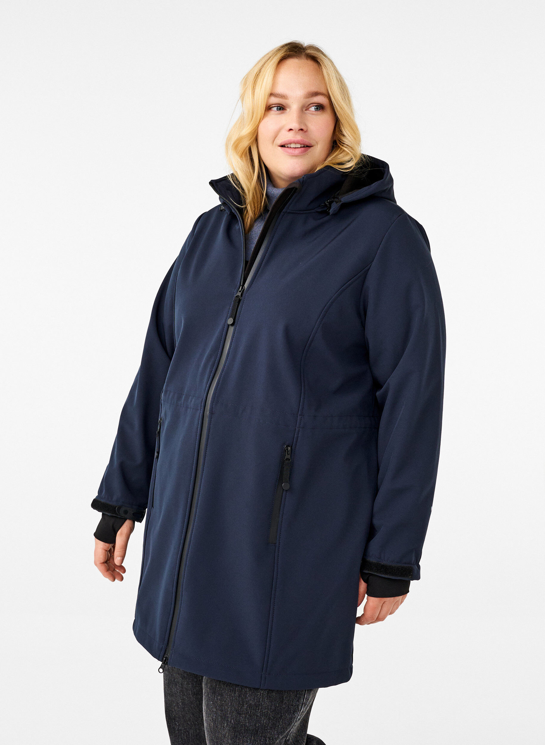 Softshell-takki irroitettavalla hupulla, Sininen, Model